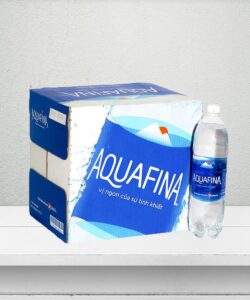 thùng nước suối aquafina 1.5l